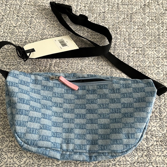 Kith NWT crossbody - Picture 2 of 4